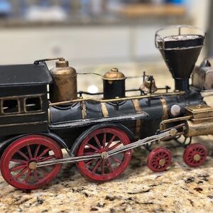 Vintage-Style Black and Red Train Model